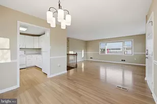 12708 Valleywood Dr, Woodbridge, VA 22192 - Photo 2