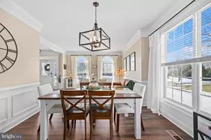 16128 Hinman Pl, Haymarket, VA 20169 - Photo 8