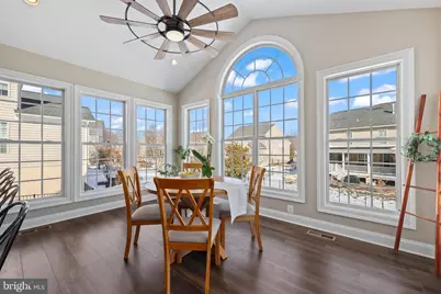 16128 Hinman Place, Haymarket, VA 20169 - Photo 6