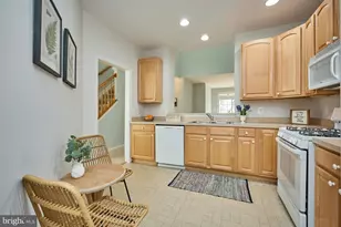 6318 Retriever Ln, Gainesville, VA 20155 - Photo 12