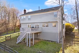 16601 Accolon Ct, Dumfries, VA 22025 - Photo 62