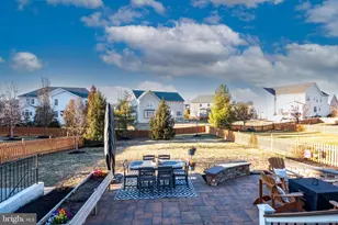 5516 Blackburns Ford Ct, Haymarket, VA 20169 - Photo 54