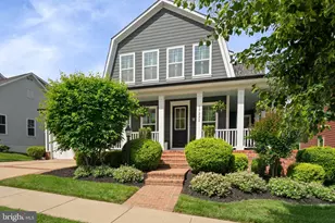 17232 Miss Packard Ct, Dumfries, VA 22026 - Photo 4