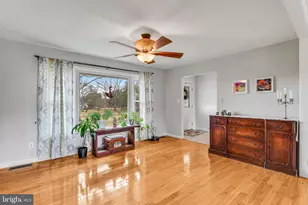 5767 Benford Dr, Haymarket, VA 20169 - Photo 6