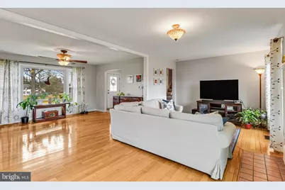 5767 Benford Drive, Haymarket, VA 20169 - Photo 8