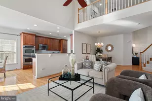 6029 Calumet Ct, Gainesville, VA 20155 - Photo 12