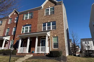1730 Featherstone Rd, Woodbridge, VA 22191 - Photo 2
