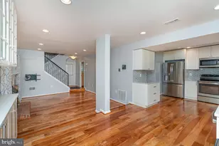 15090 Holleyside Dr, Dumfries, VA 22025 - Photo 4