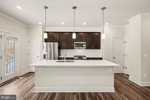 15540 Smoke Box Way, Woodbridge, VA 22191 - Photo 8