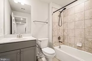 15540 Smoke Box Way, Woodbridge, VA 22191 - Photo 18