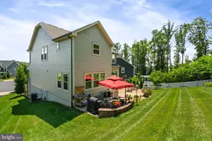 2044 Scarlet Pine Rd, Dumfries, VA 22026 - Photo 58