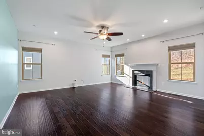 2044 Scarlet Pine Road, Dumfries, VA 22026 - Photo 12