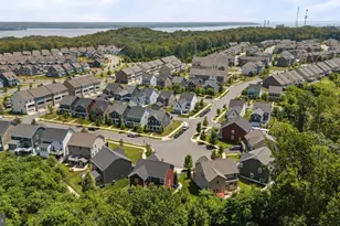 2044 Scarlet Pine Rd, Dumfries, VA 22026 - Photo 66