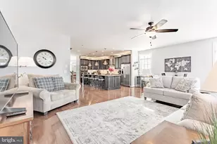 7921 Culloden Crest Ln, Gainesville, VA 20155 - Photo 18