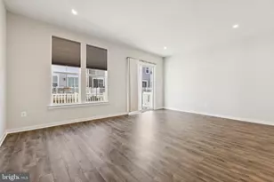 1697 Beech Leaf St, Dumfries, VA 22026 - Photo 6