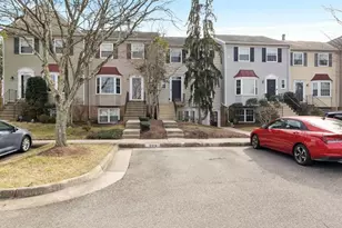 4241 Stockbridge Dr, Dumfries, VA 22025 - Photo 18