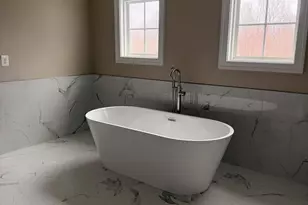 17211 Miss Packard Ct, Dumfries, VA 22026 - Photo 8