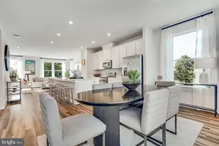 13660 Cobble Loop, Woodbridge, VA 22193 - Photo 10