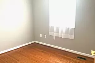 7608 Bland Dr, Manassas, VA 20109 - Photo 6