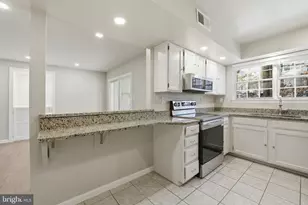 2788 Marsala Ct, Woodbridge, VA 22192 - Photo 8