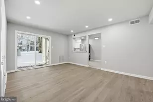 2788 Marsala Ct, Woodbridge, VA 22192 - Photo 2