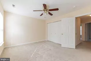 1254 Corbett Pl, Woodbridge, VA 22191 - Photo 20