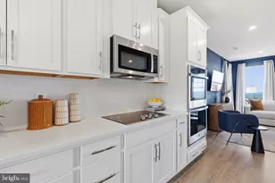 17808 Southern Shrs Dr, Dumfries, VA 22026 - Photo 10