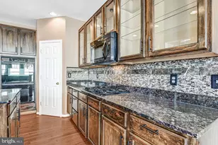 14570 Collingham Pl, Gainesville, VA 20155 - Photo 14