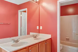 14570 Collingham Pl, Gainesville, VA 20155 - Photo 46