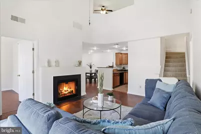 1067 Gardenview Loop #302, Woodbridge, VA 22191 - Photo 12