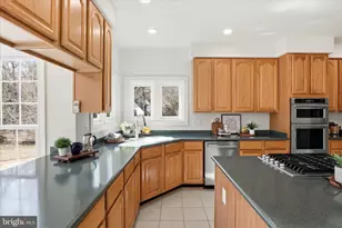 11021 Winding Brook Ct, Manassas, VA 20111 - Photo 18