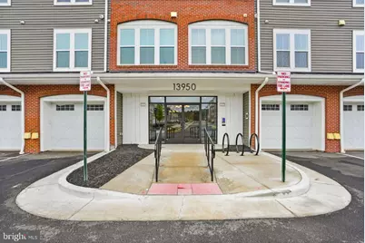 13950 Englefield Drive #3202, Woodbridge, VA 22193 - Photo 2