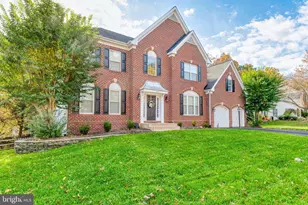 14237 Clubhouse Rd, Gainesville, VA 20155 - Photo 2