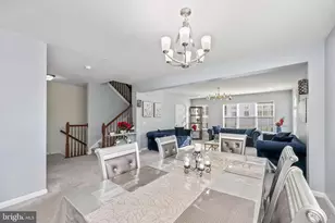 17016 Beveridge Dr, Dumfries, VA 22026 - Photo 8