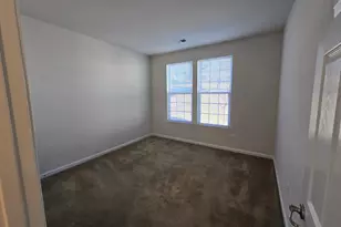 15050 Leicestershire St, Woodbridge, VA 22191 - Photo 8