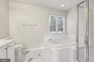 2880 Myrtlewood Dr, Dumfries, VA 22026 - Photo 28