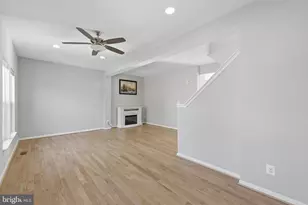 14405 Hulfish Way, Gainesville, VA 20155 - Photo 8