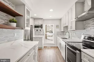 3100 Calloway Ct, Woodbridge, VA 22192 - Photo 14