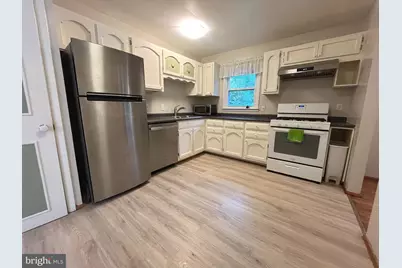 14915 Daytona Court, Woodbridge, VA 22193 - Photo 2