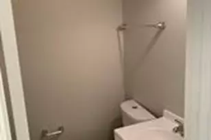 16707 Chowning Ct, Woodbridge, VA 22191 - Photo 10