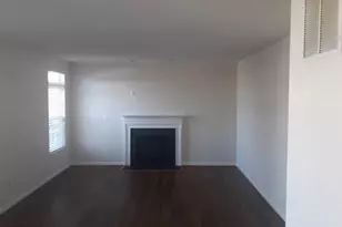 3320 Anne De Bourgh Dr, Triangle, VA 22172 - Photo 2