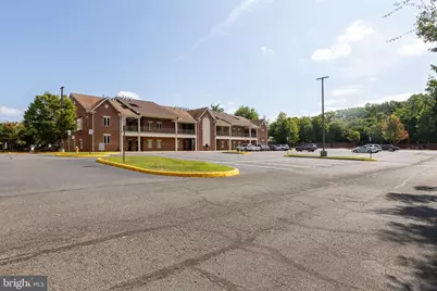 3985 Prince William Pkwy #204, Woodbridge, VA 22192 - Photo 2