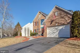15359 Bowmans Folly Dr, Manassas, VA 20112 - Photo 2