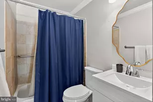 4854 Langer Ln, Woodbridge, VA 22193 - Photo 14