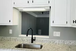 11765 Tolson Pl, Woodbridge, VA 22192 - Photo 6