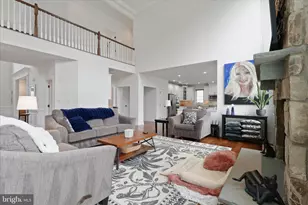 5806 Waterloo Bridge Cir, Haymarket, VA 20169 - Photo 28