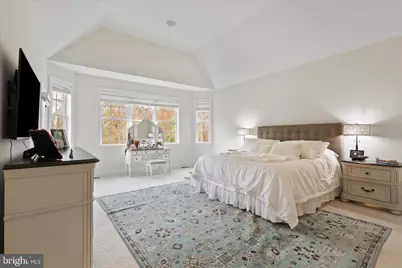 5806 Waterloo Bridge Circle, Haymarket, VA 20169 - Photo 30
