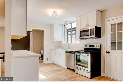 14781 Conway Drive, Manassas, VA 20112 - Photo 2
