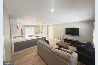 13223 Hawthorn Lane, Woodbridge, VA 22193 - Photo 18