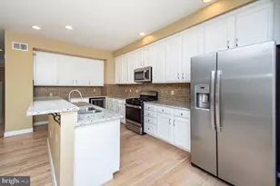 709 Belmont Bay Dr, Woodbridge, VA 22191 - Photo 12